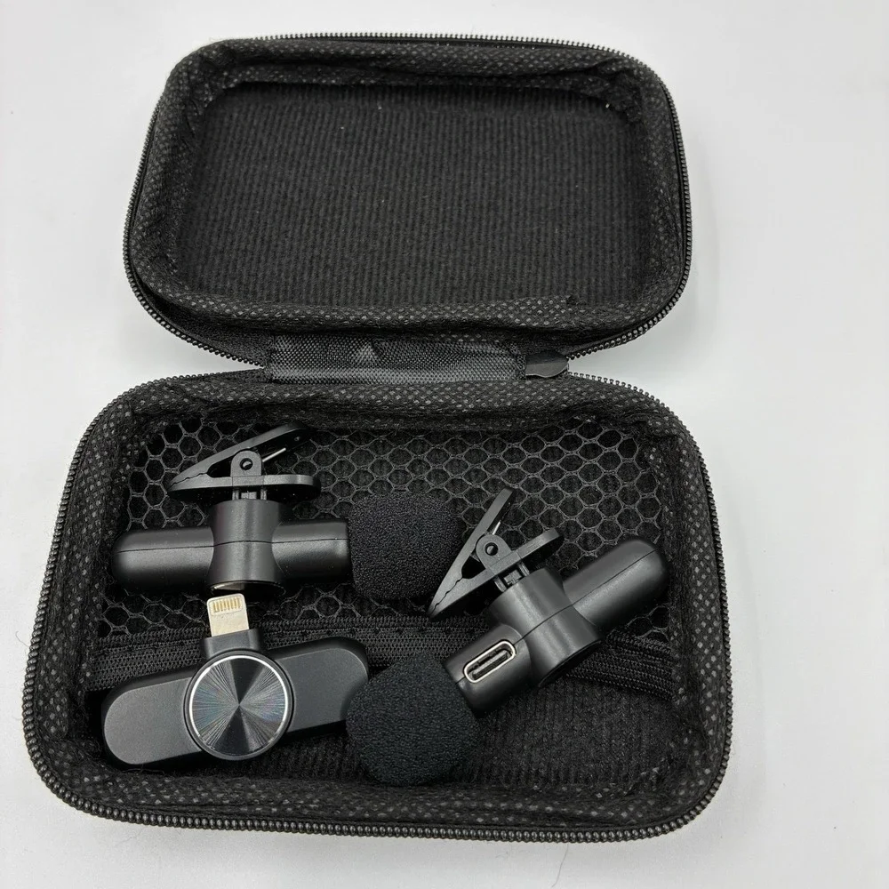 Wireless Lavalier Microphone Set – Dual Mics, Plug & Play, for iPhone